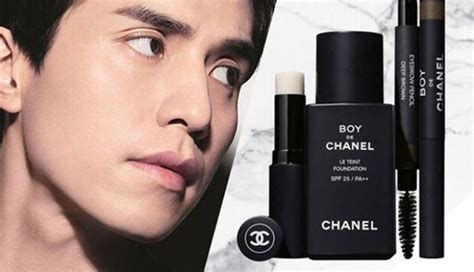 chanel maquillaje hombre